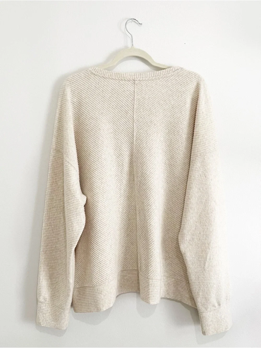 Freely Women's Pullover Sweater Ribbed Texture Chevron Pattern Oat Plus Size 2X - Picture 2 of 5